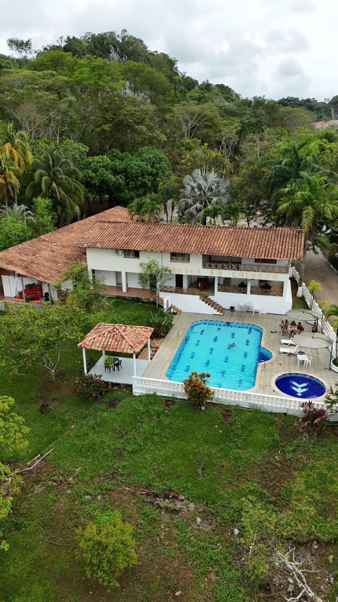 Hotel Campestre Las Cavernas La Mesa Norte Esterno foto